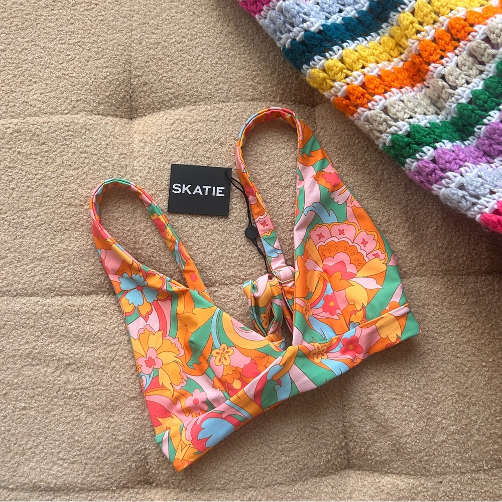 SKATIE ASHER SMALL IN NADI NWT